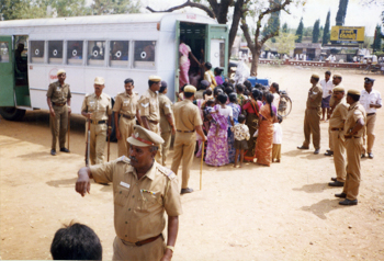 Some 300 women were arrested after protesting a landlord who damaged the community's water tank and land. Later, the women went to court and received compensation for the damage. Such incidents prove the power of group demonstration.