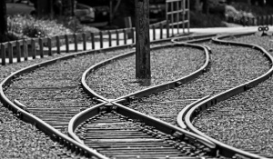 train tracks split medium